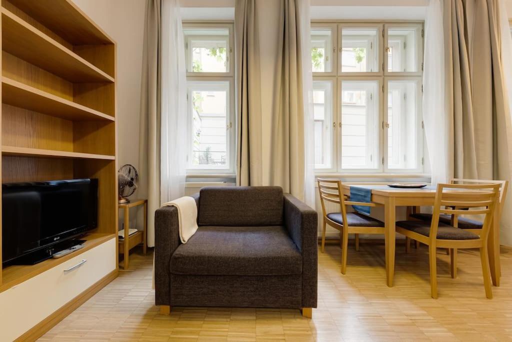 Deluxe In Prime Location Prag